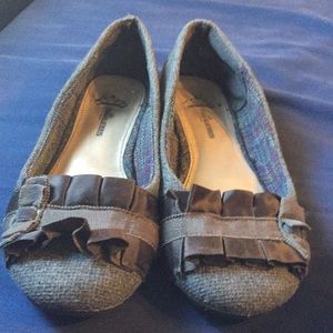 Fergalicious gray shoes